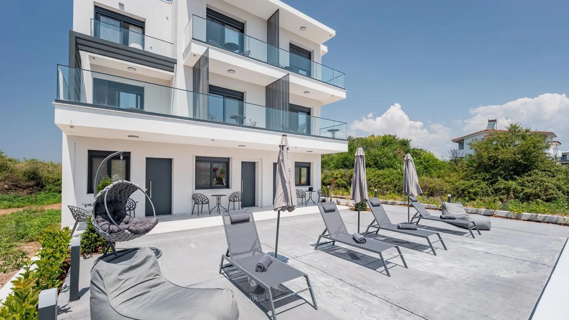 باراليا ديونيسيو Chalkidiki Suites اليونان