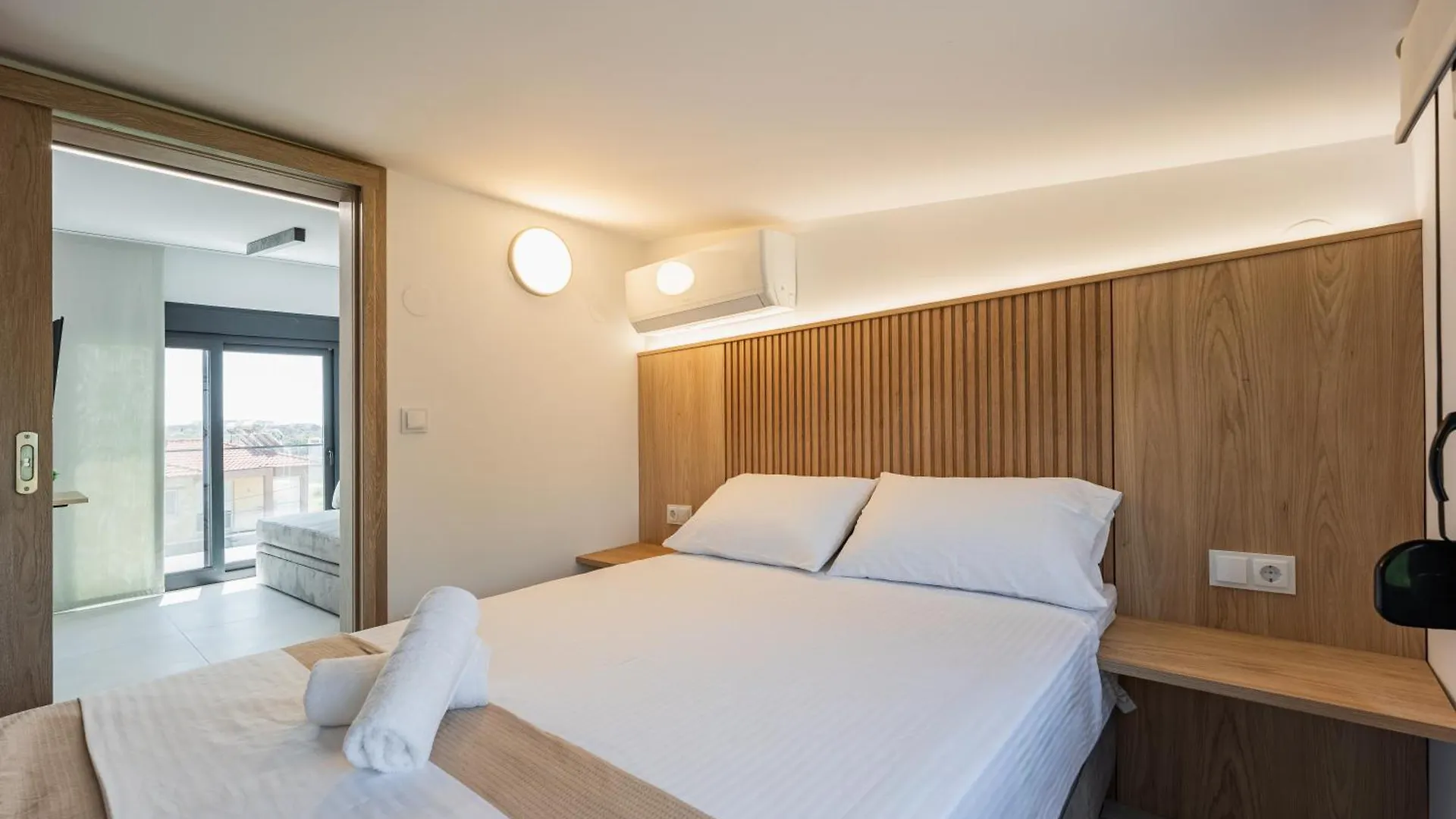 باراليا ديونيسيو Chalkidiki Suites 0*, باراليا ديونيسيو اليونان